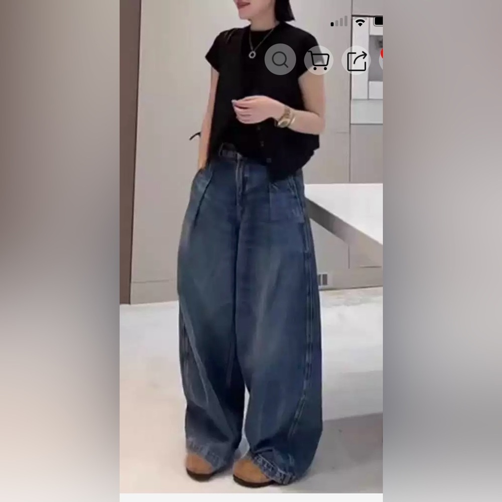 Y2K Wide Leg‎ High Rise Kate Deep Pleat Jeans size 30”